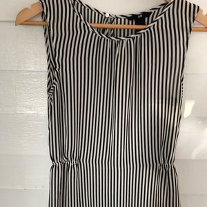 Sleeveless top